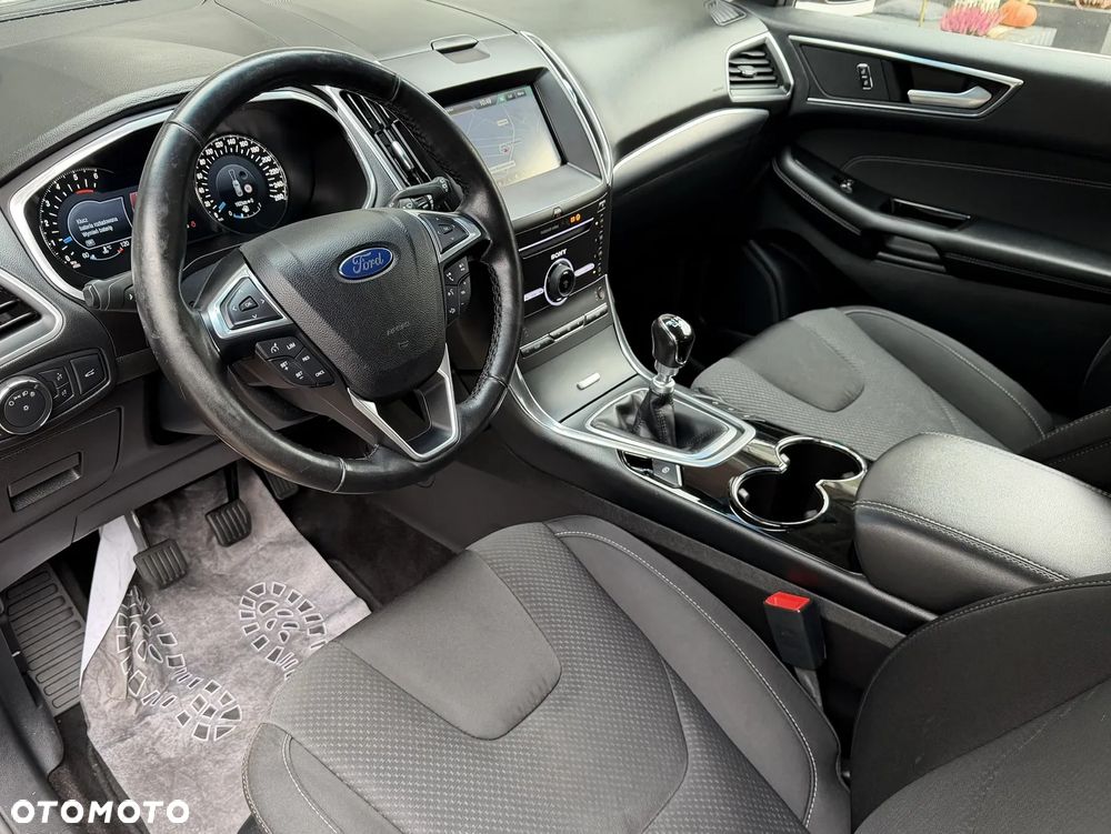 Ford Edge 2.0 TDCi 4x4 ST-LINE - 24