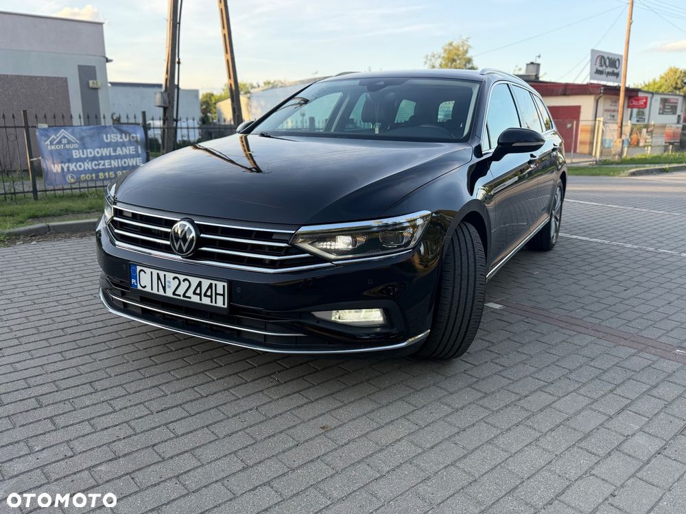 Volkswagen Passat - 32