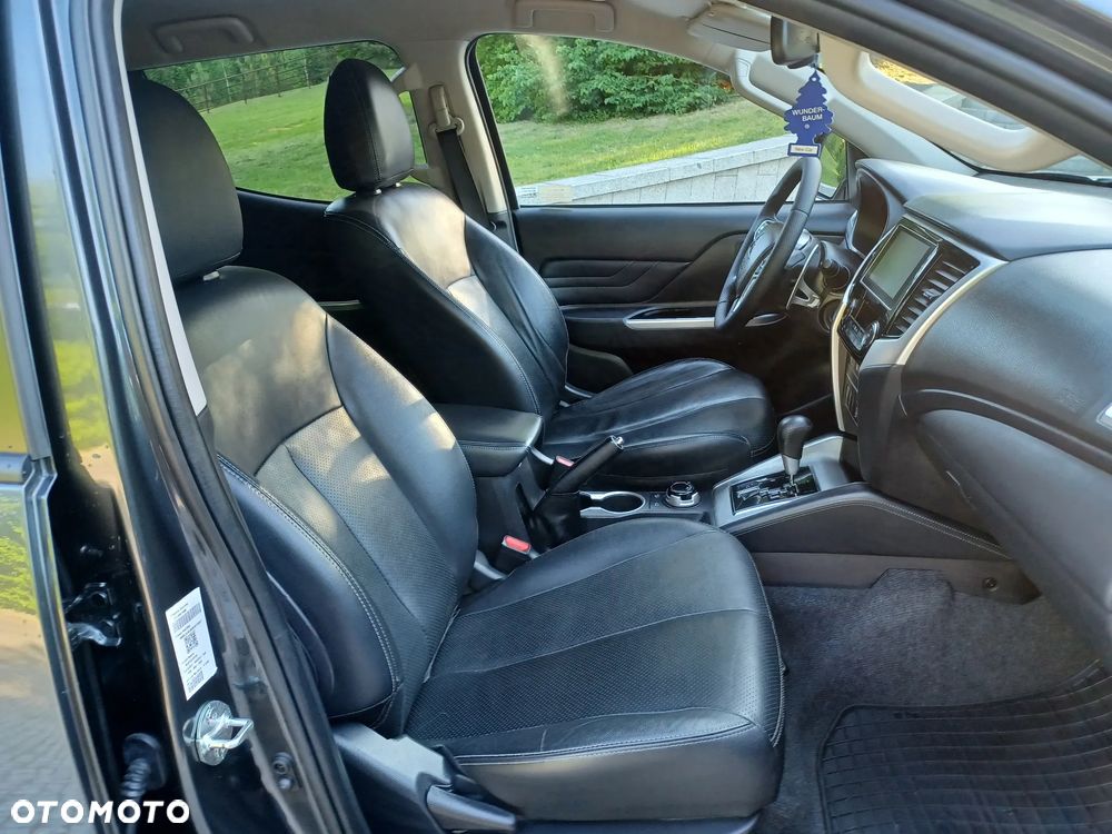 Mitsubishi L200 2.2 d DC Instyle - 21