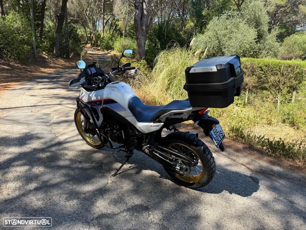 Honda Transalp 750 - 4