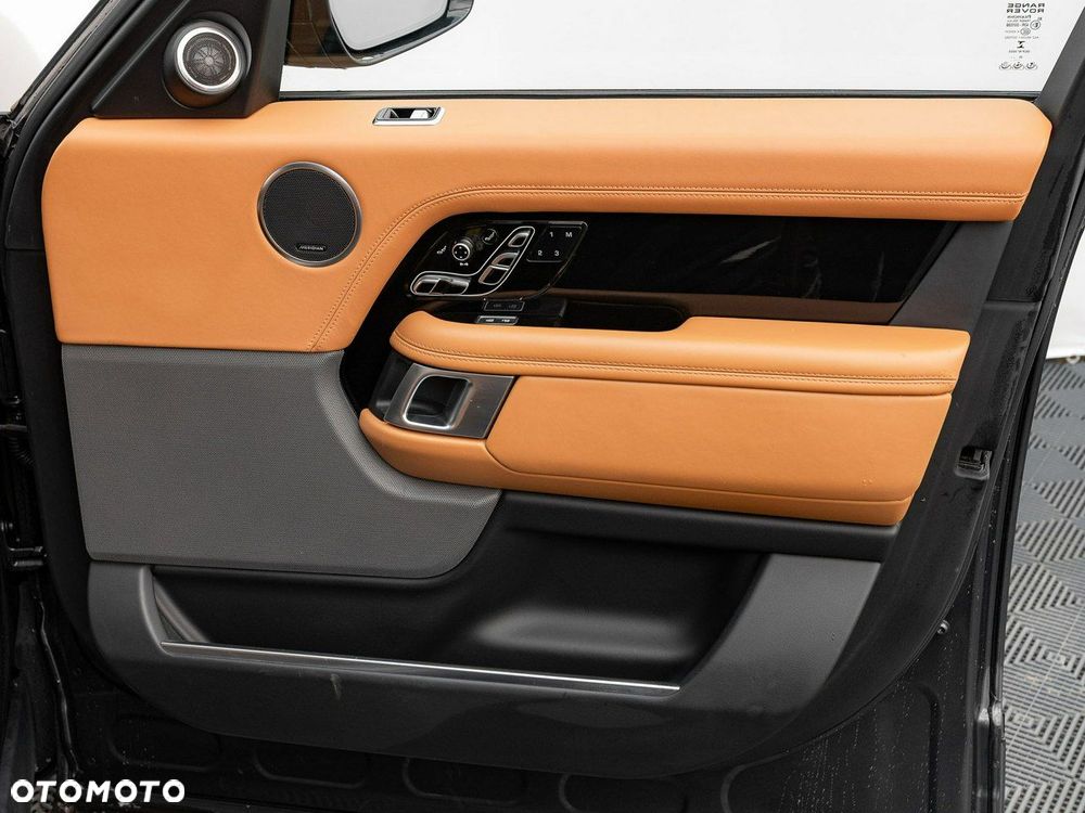 Land Rover Range Rover - 30