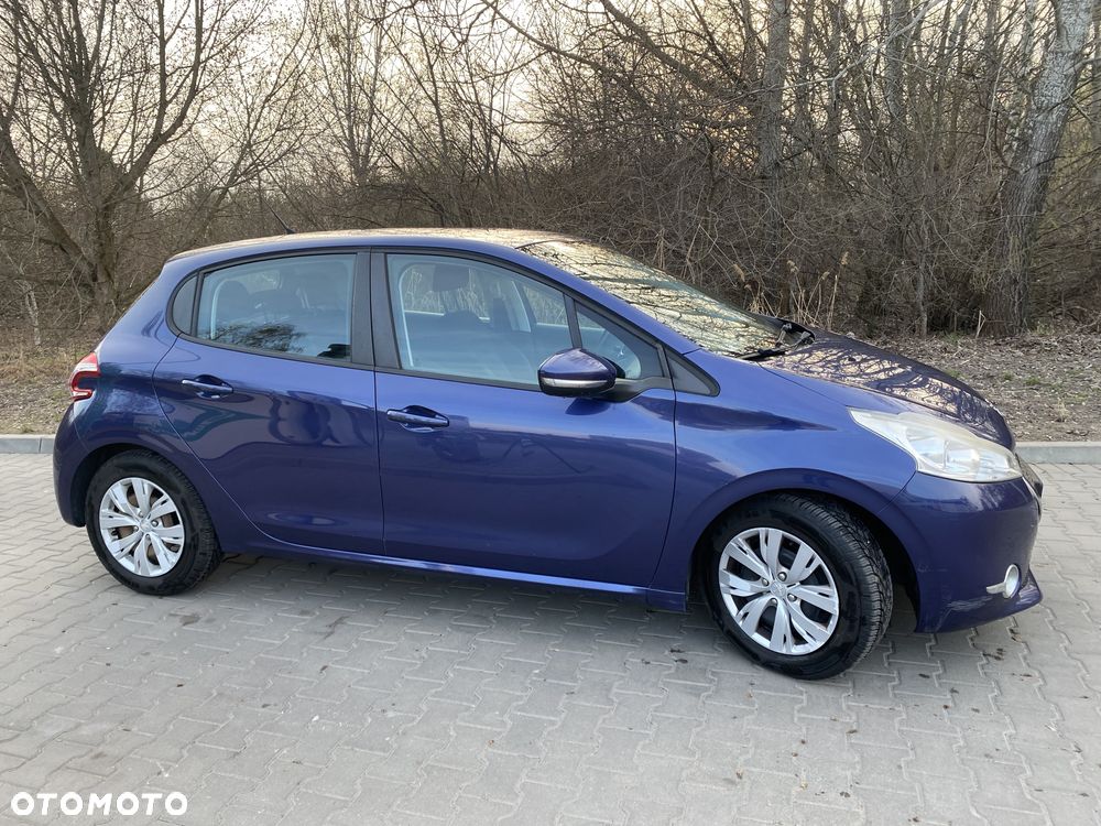 Peugeot 208 1.2 PureTech Active - 14