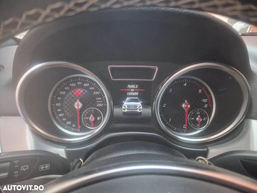 Mercedes-Benz GLE - 11