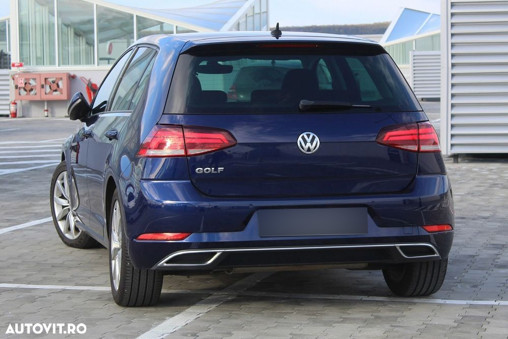 Volkswagen Golf 2.0 BlueTDI Highline - 18