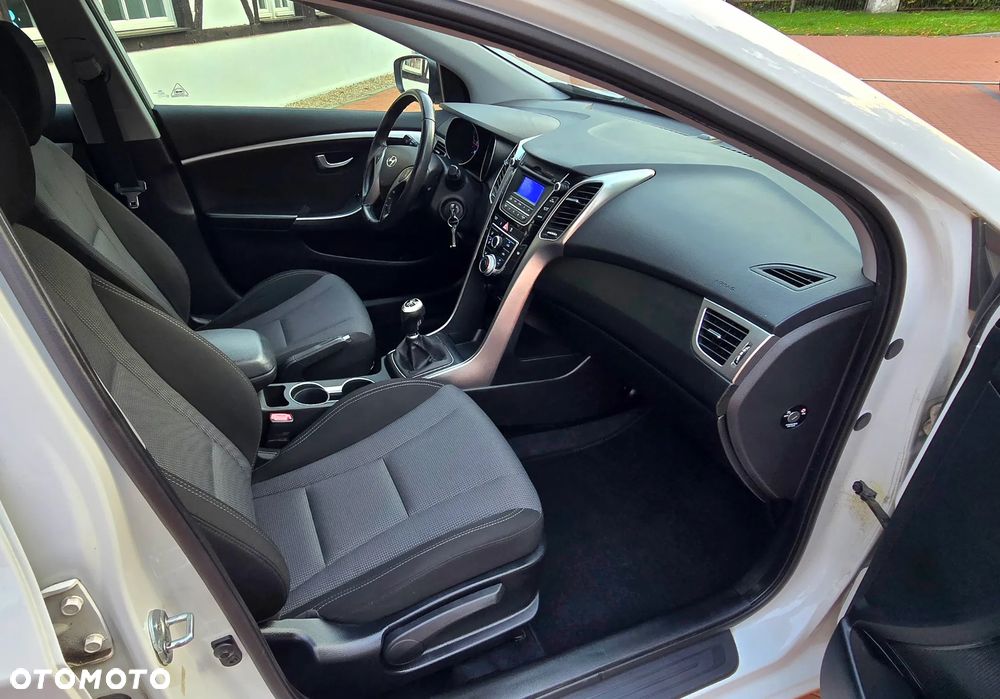 Hyundai i30 - 15
