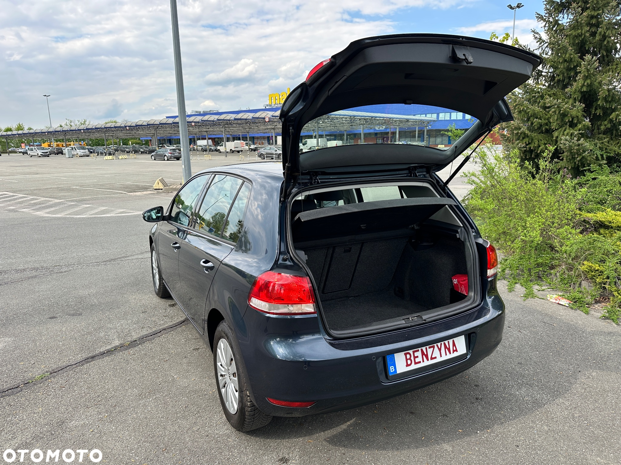 Volkswagen Golf 1.4 Comfortline - 24