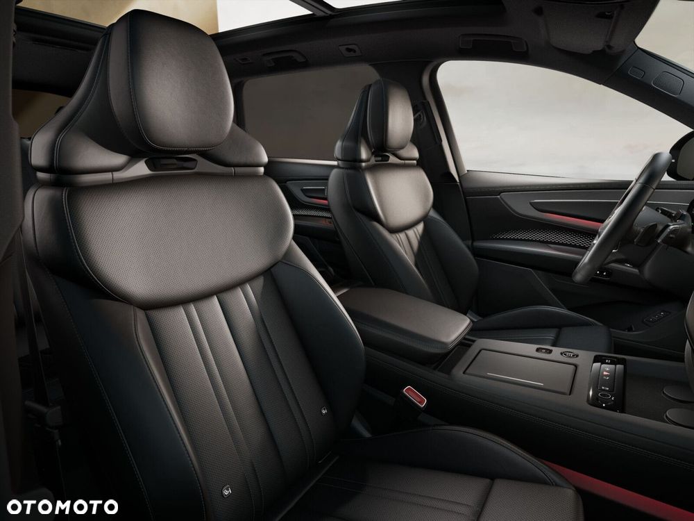 Audi Q9 - 9