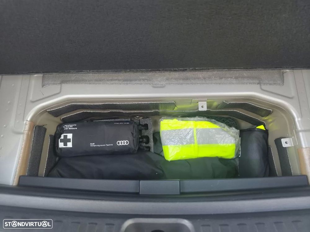 Audi Q4 e-tron 45 82 kWh - 29