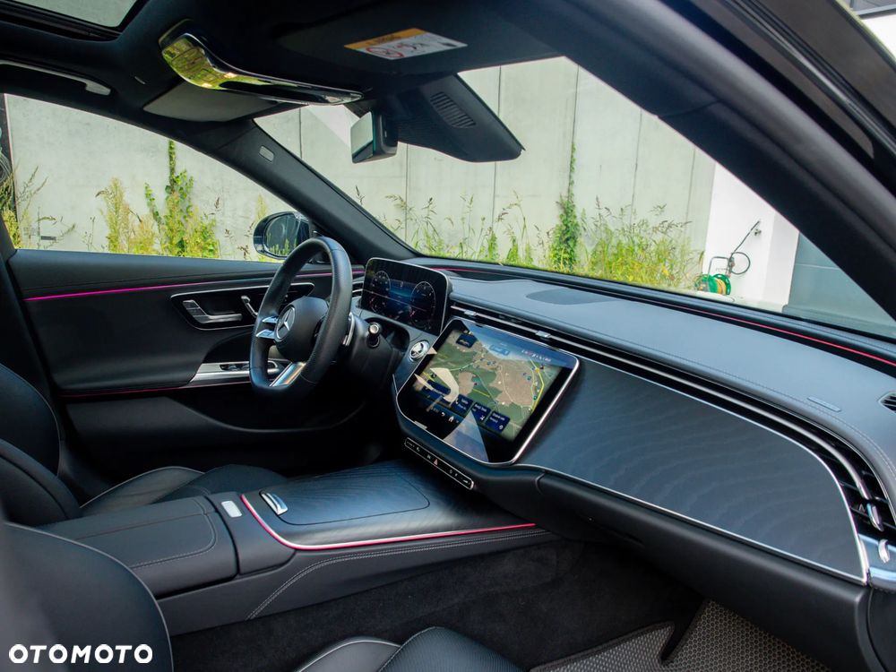 Mercedes-Benz Klasa E 220 d mHEV 4-Matic AMG 9G-Tronic - 10