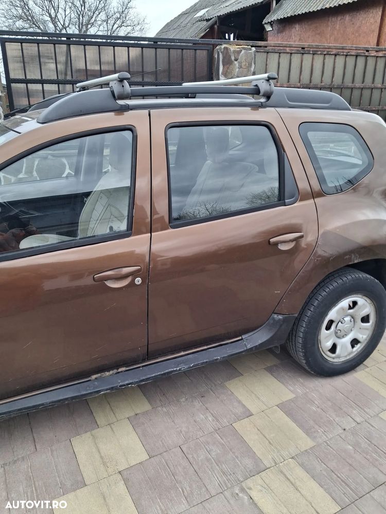 Dacia Duster 1.6 4x4 - 8