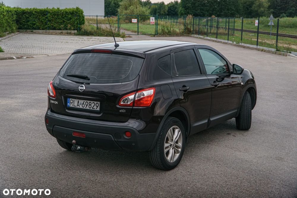 Nissan Qashqai 1.5 dCi DPF visia - 8