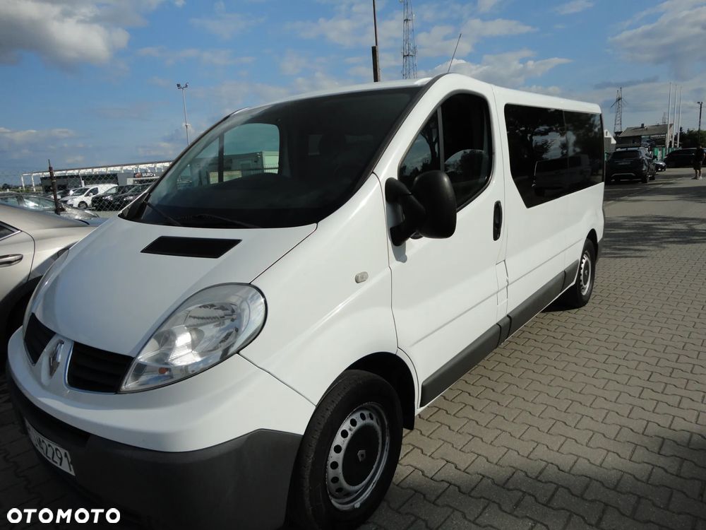 Renault Trafic - 1