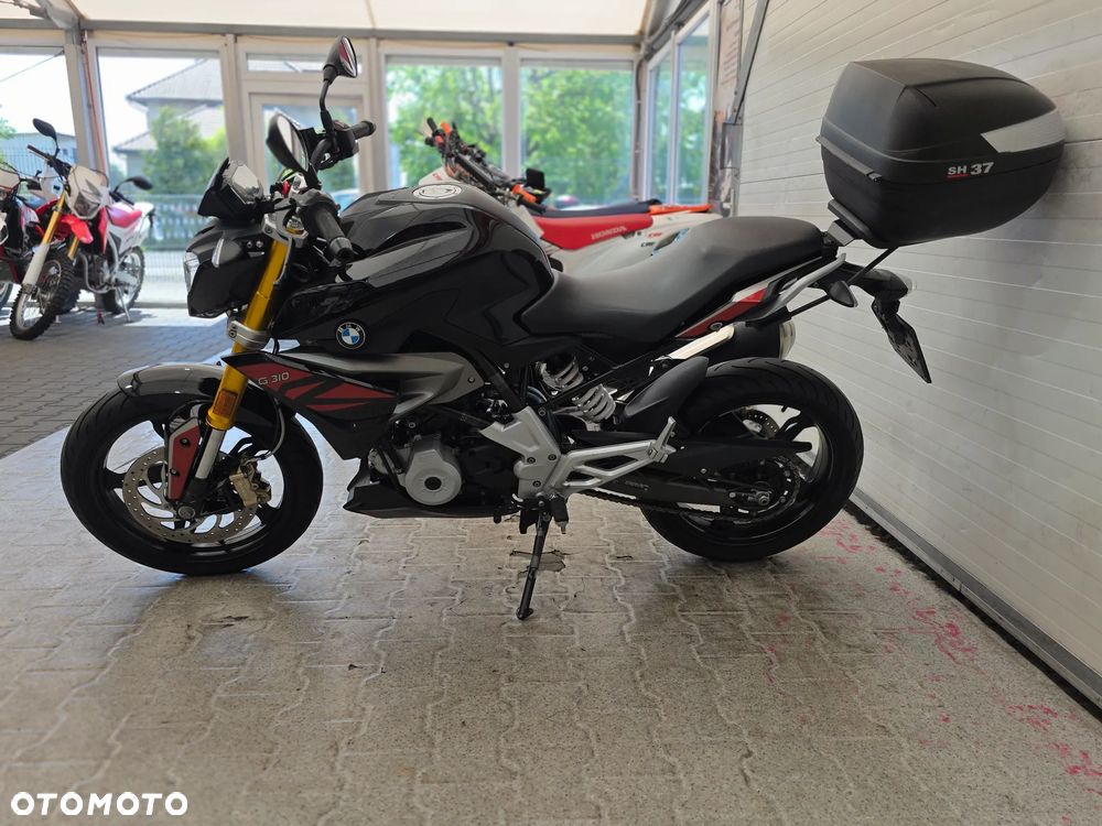 BMW G - 16