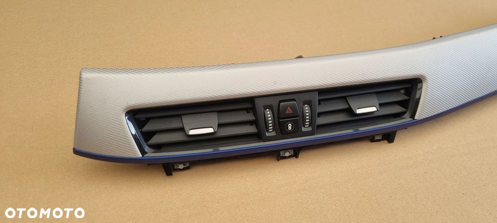 BMW X1 F48 2015- Kratka nawiewu Dekor Panel Oryginał Europa - 2