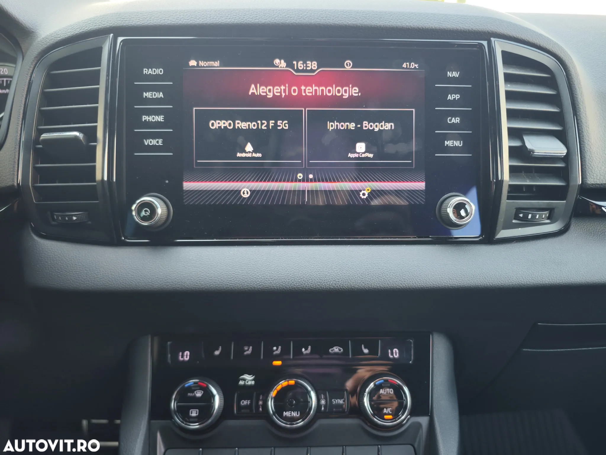 Skoda Karoq 2.0 TSI 4X4 DSG Sportline - 28