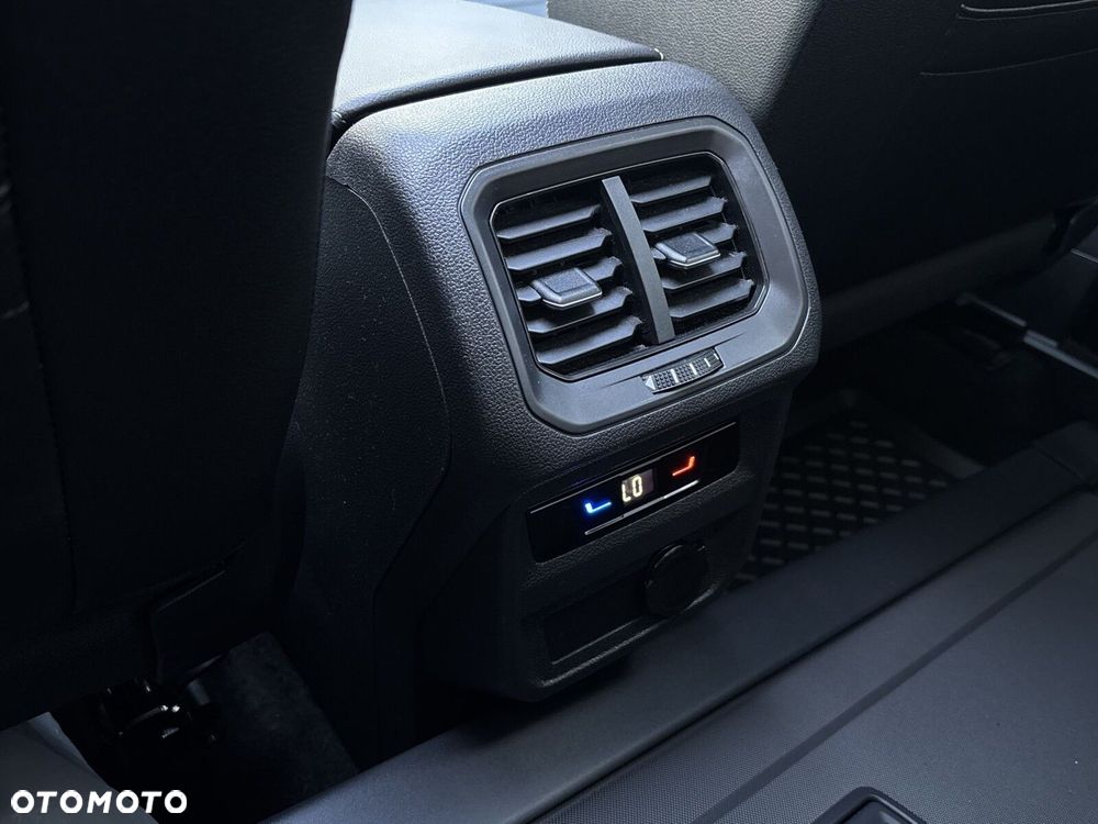 Volkswagen Tiguan Allspace - 31