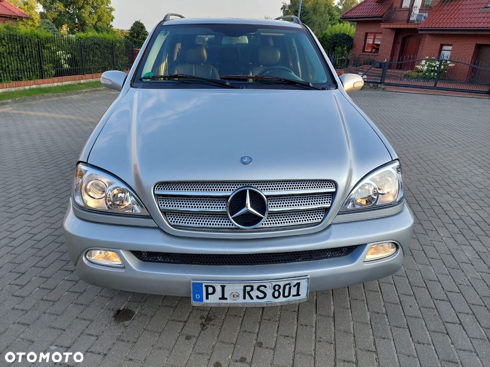 Mercedes-Benz ML - 2
