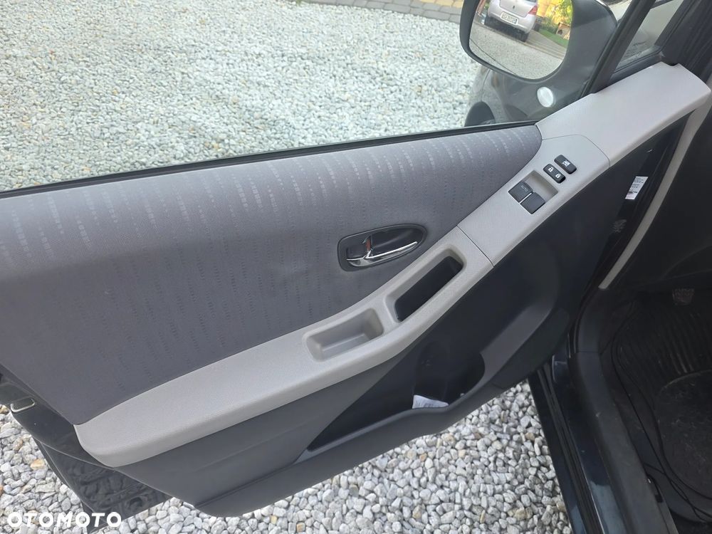 Toyota Yaris 1.33 VVT-i Cool - 13