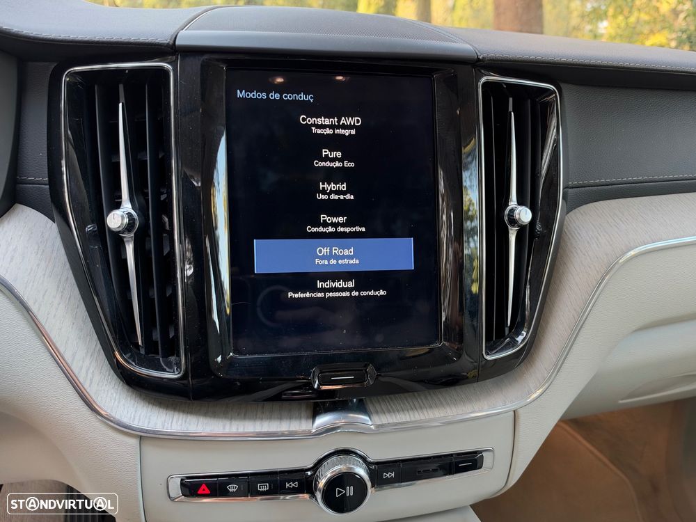 Volvo XC 60 - 33