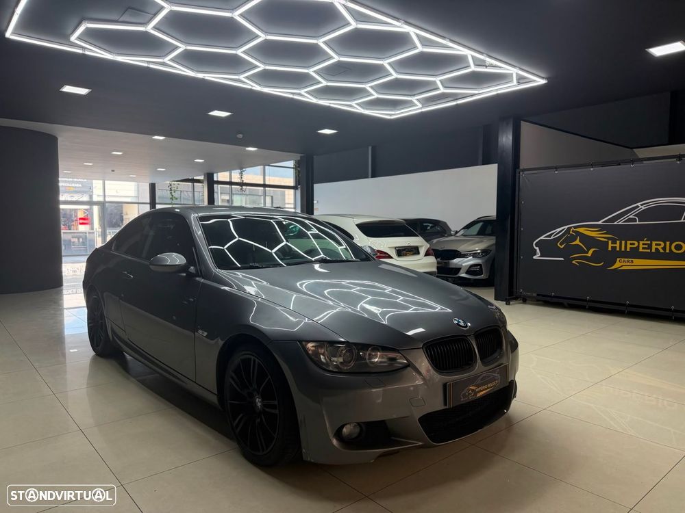 BMW 320 d Coupe - 4