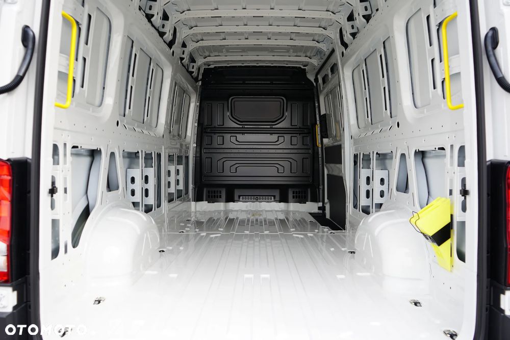 Volkswagen Crafter 35 - 15