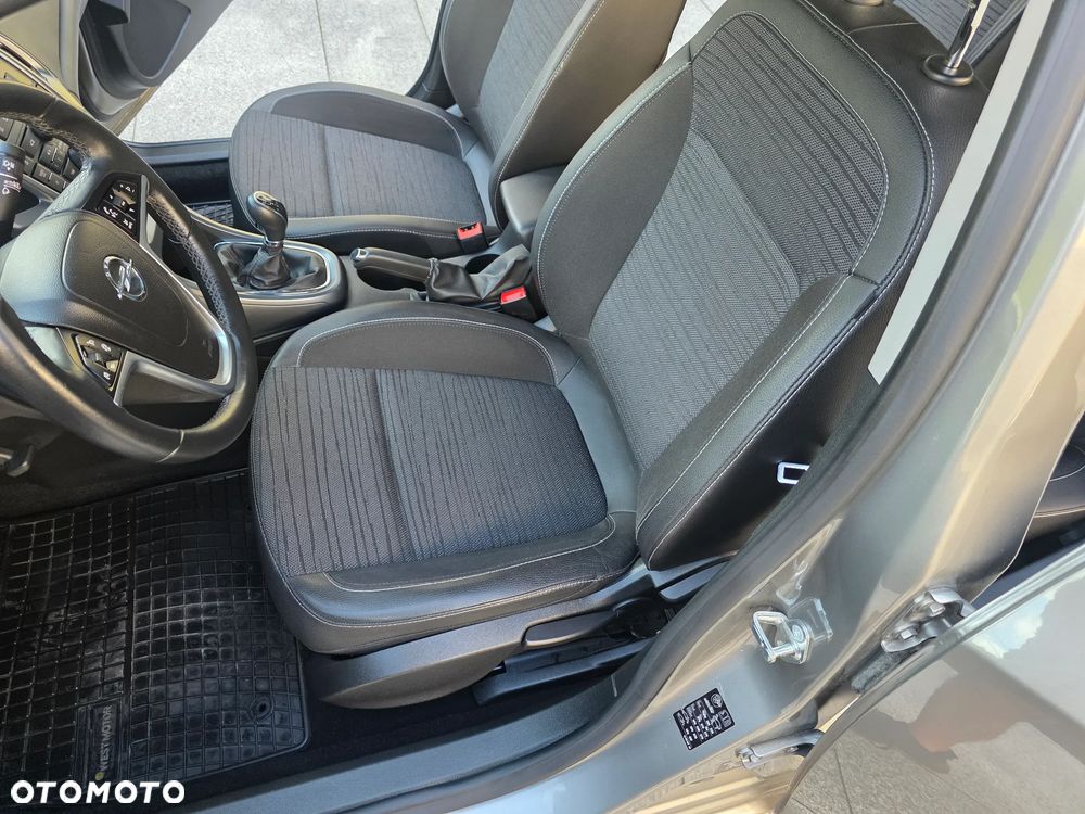Opel Astra 1.4 T Enjoy - 23