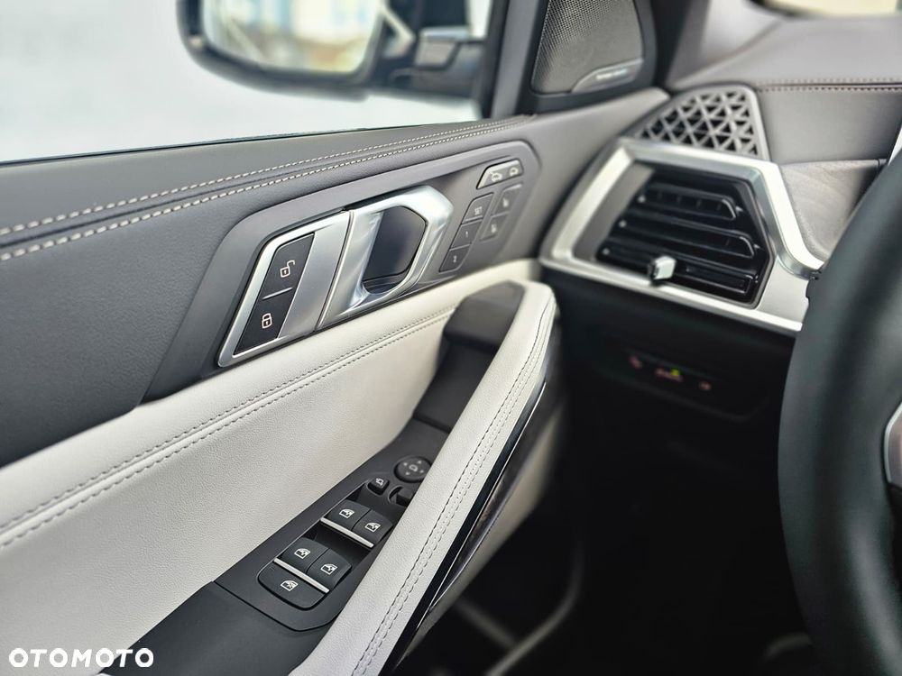 BMW X6 xDrive30d mHEV sport - 26