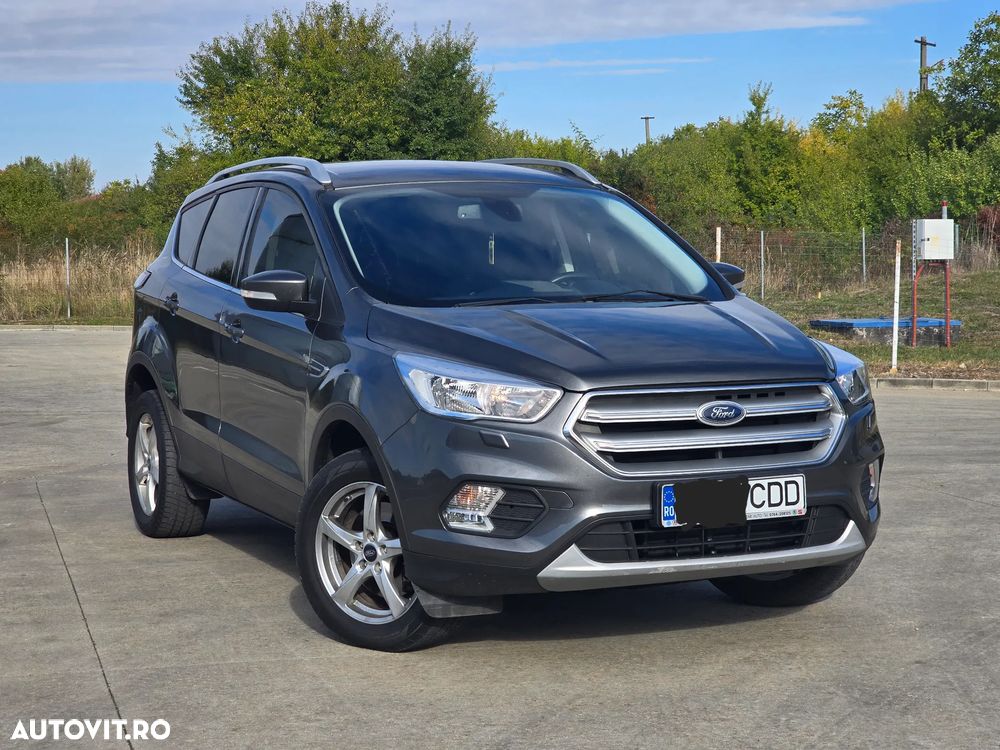 Ford Kuga 1.5 TDCi 2WD Titanium - 1