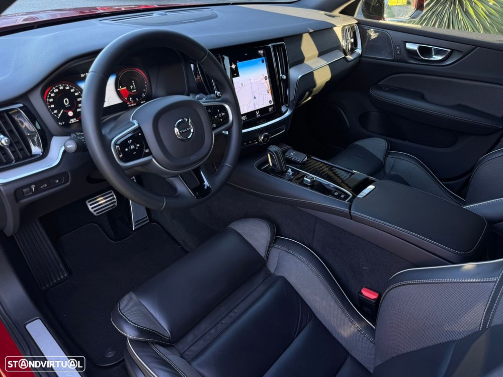 Volvo V60 2.0 T6 AWD TE R-Design - 2