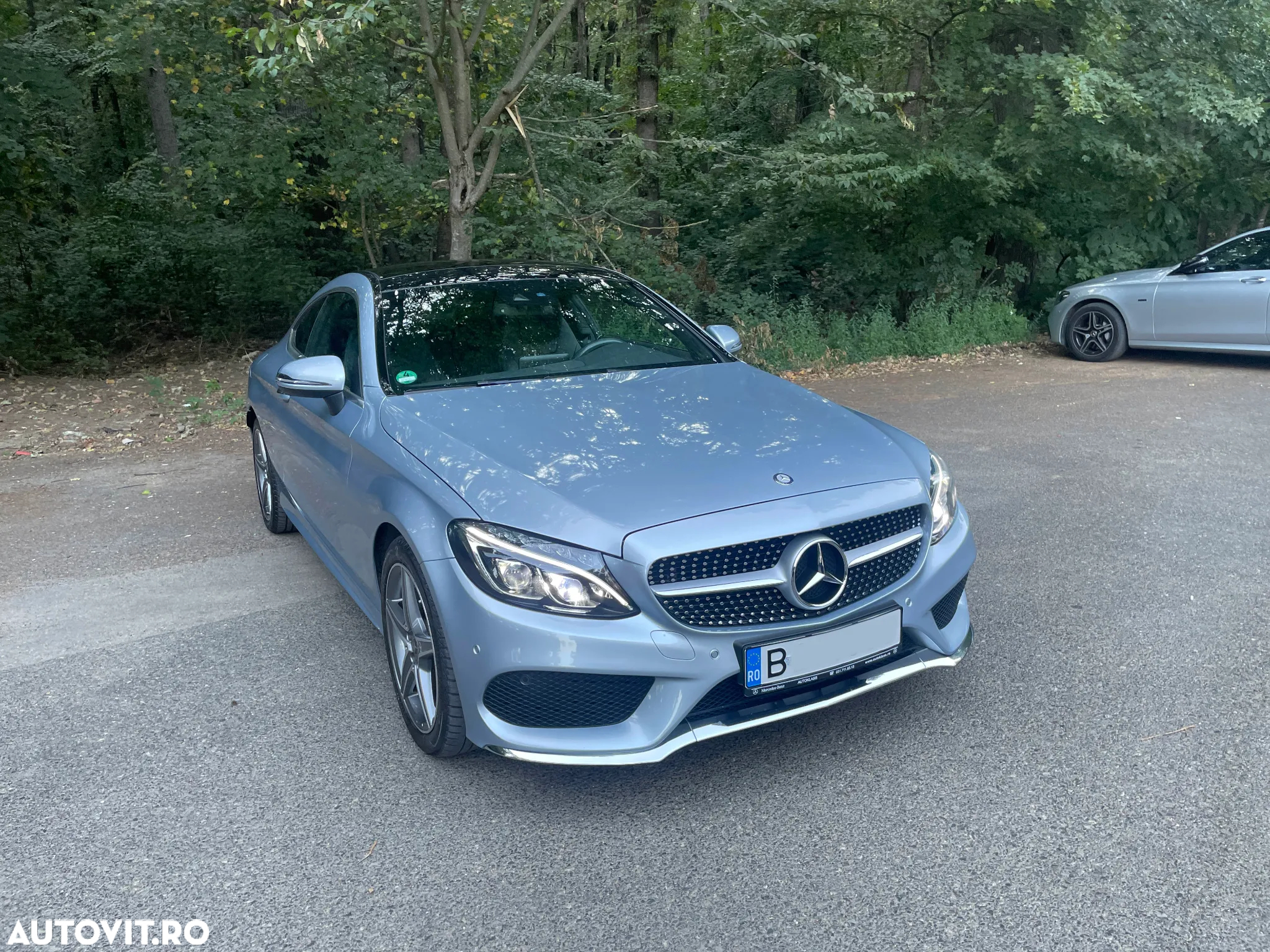 Mercedes-Benz C 250 Coupe 9G-TRONIC AMG Line - 3