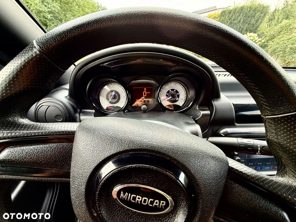 Microcar DUE - 10