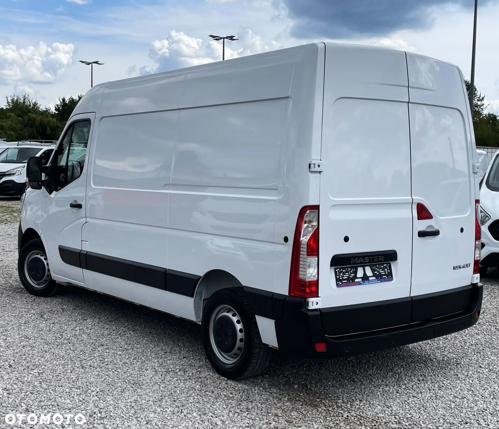 Renault Master - 10