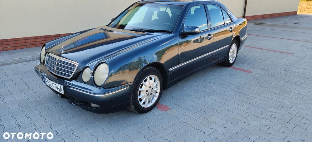 Mercedes-Benz Klasa E - 5