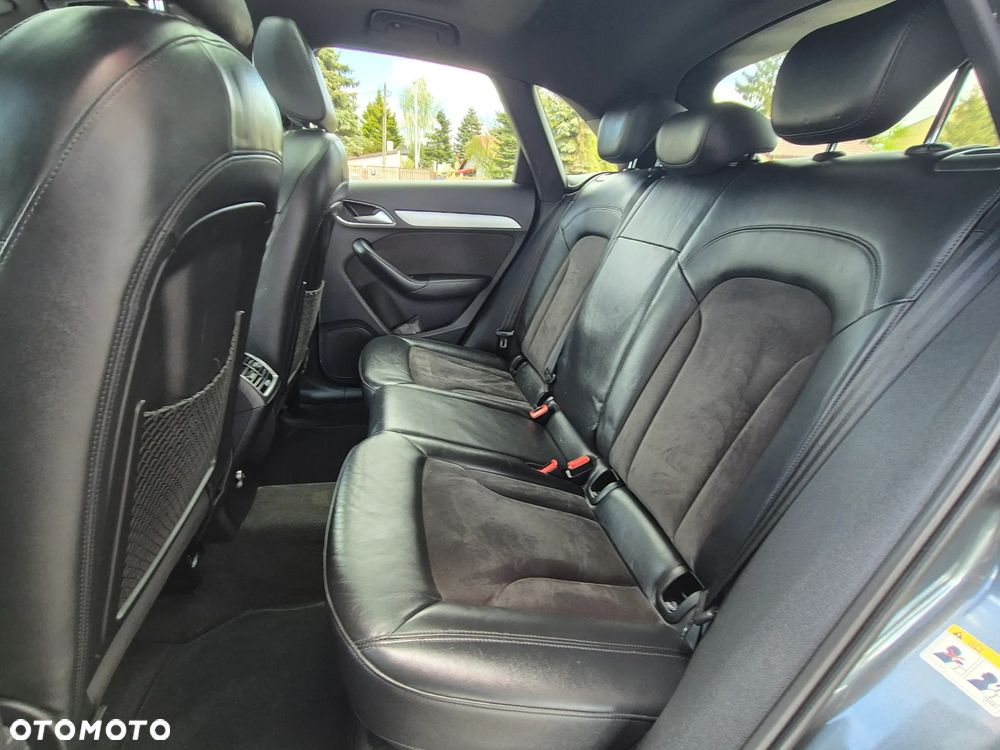 Audi Q3 2.0 TFSI Quattro Sport S tronic - 27