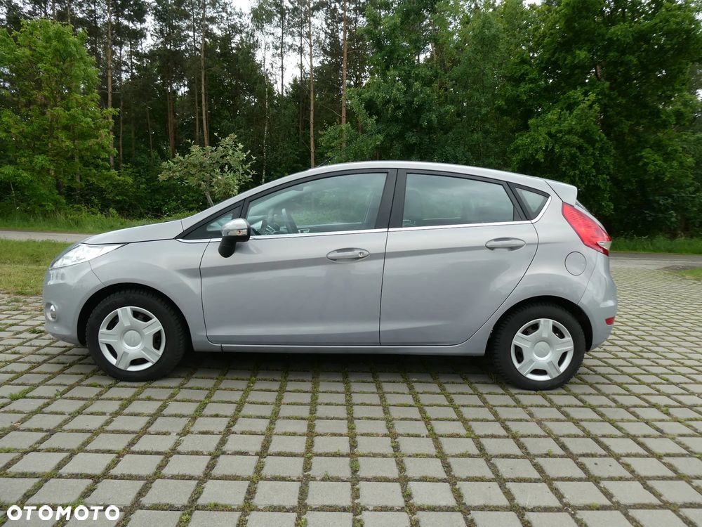 Ford Fiesta 1.25 Titanium EU5 - 3