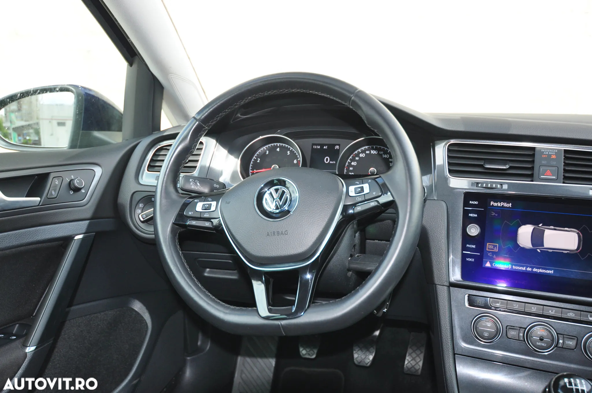 Volkswagen Golf 1.5 TSI ACT (BlueMotion Technology) Highline - 17