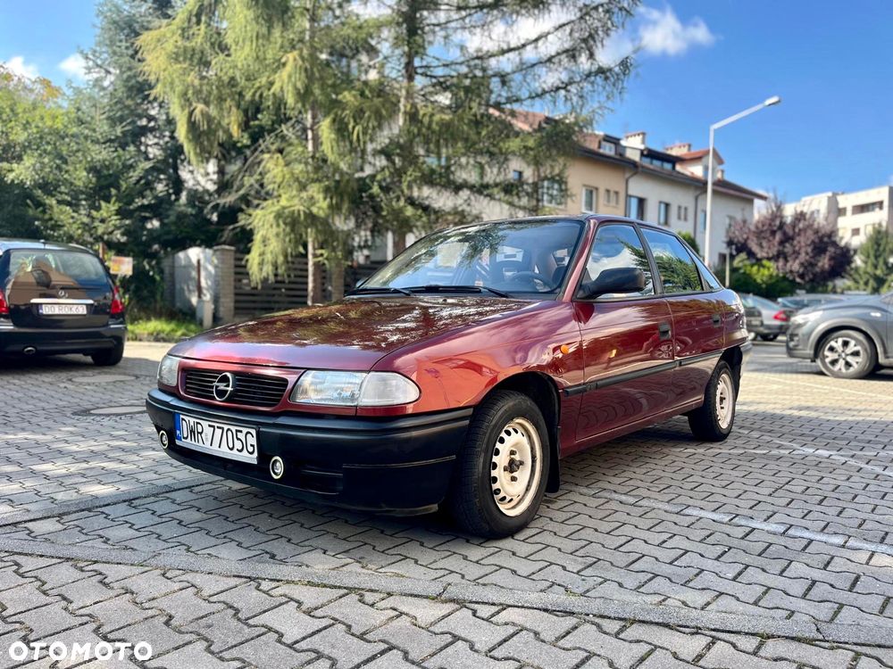 Opel Astra - 3
