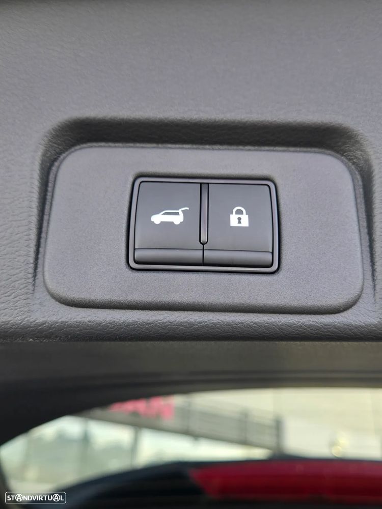 Nissan X-Trail 1.5 e-Power N-Connecta 7L e-4force - 4