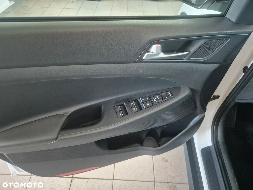 Hyundai Tucson 1.6 GDi Comfort 2WD - 13
