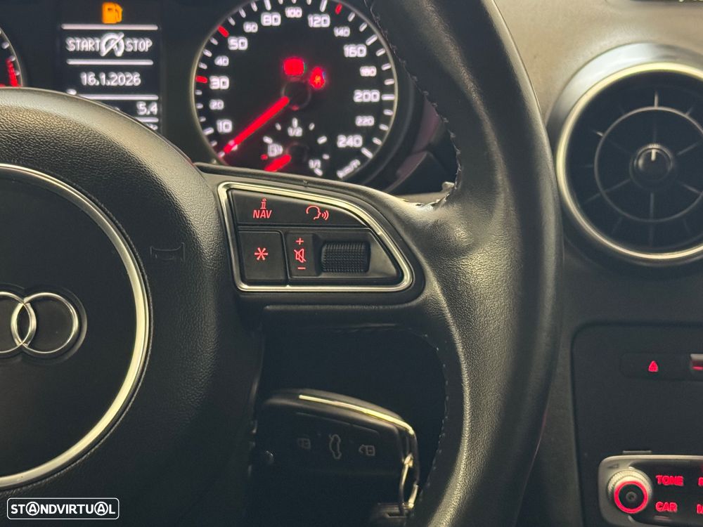 Audi A1 Sportback 1.4 TDI S tronic - 9