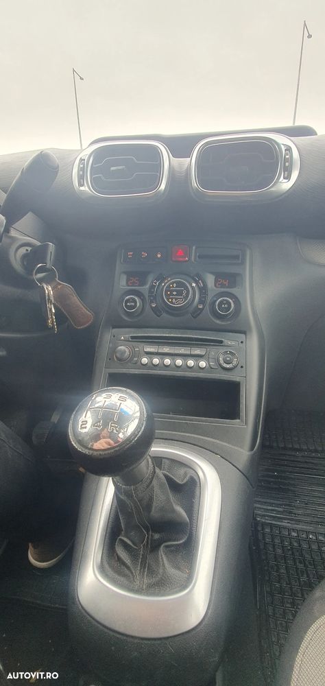 Citroën C3 Picasso 1.6 HDI Exclusive - 4