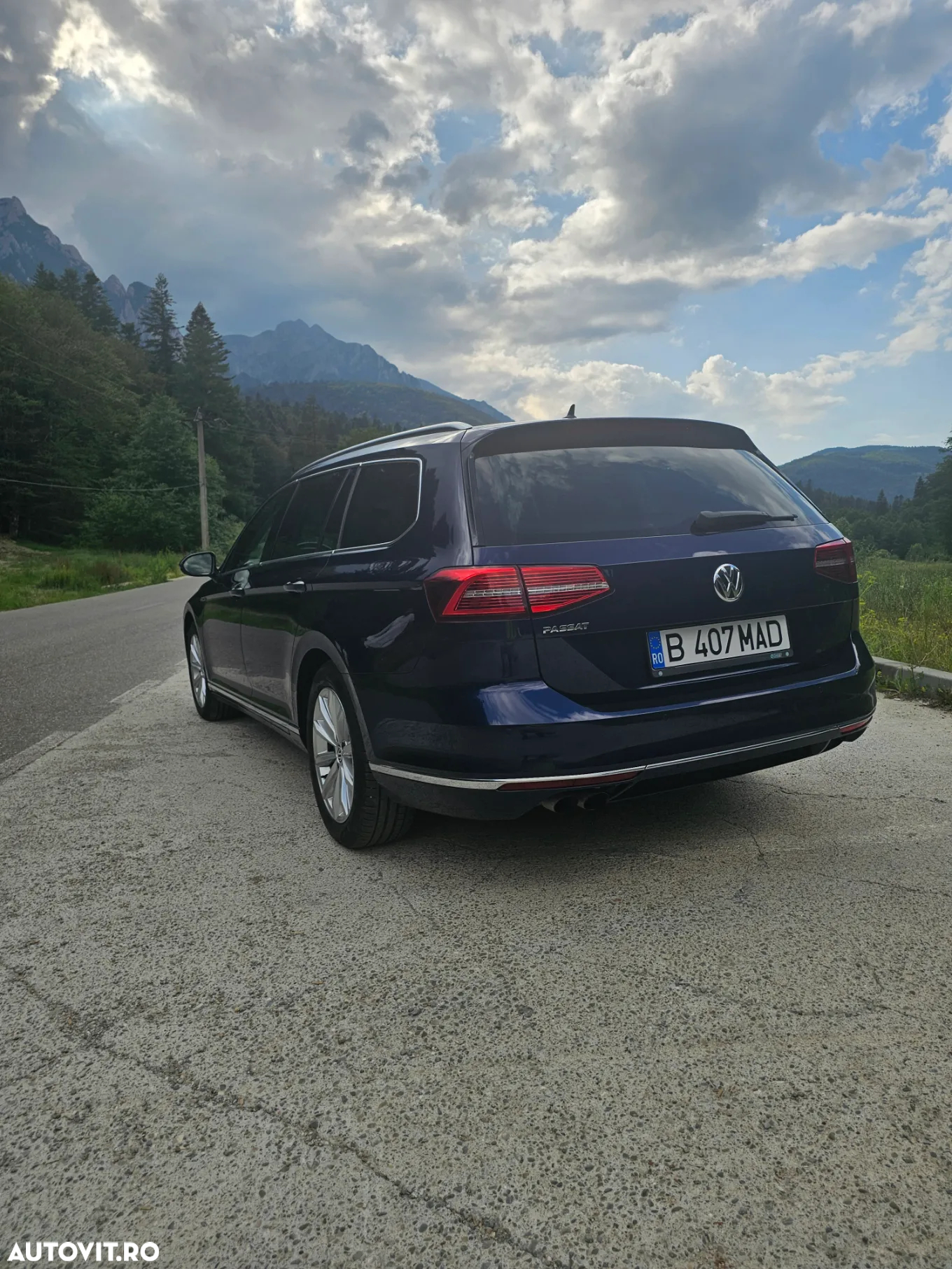 Volkswagen Passat Variant 2.0 TDI DSG 4Motion Highline - 4