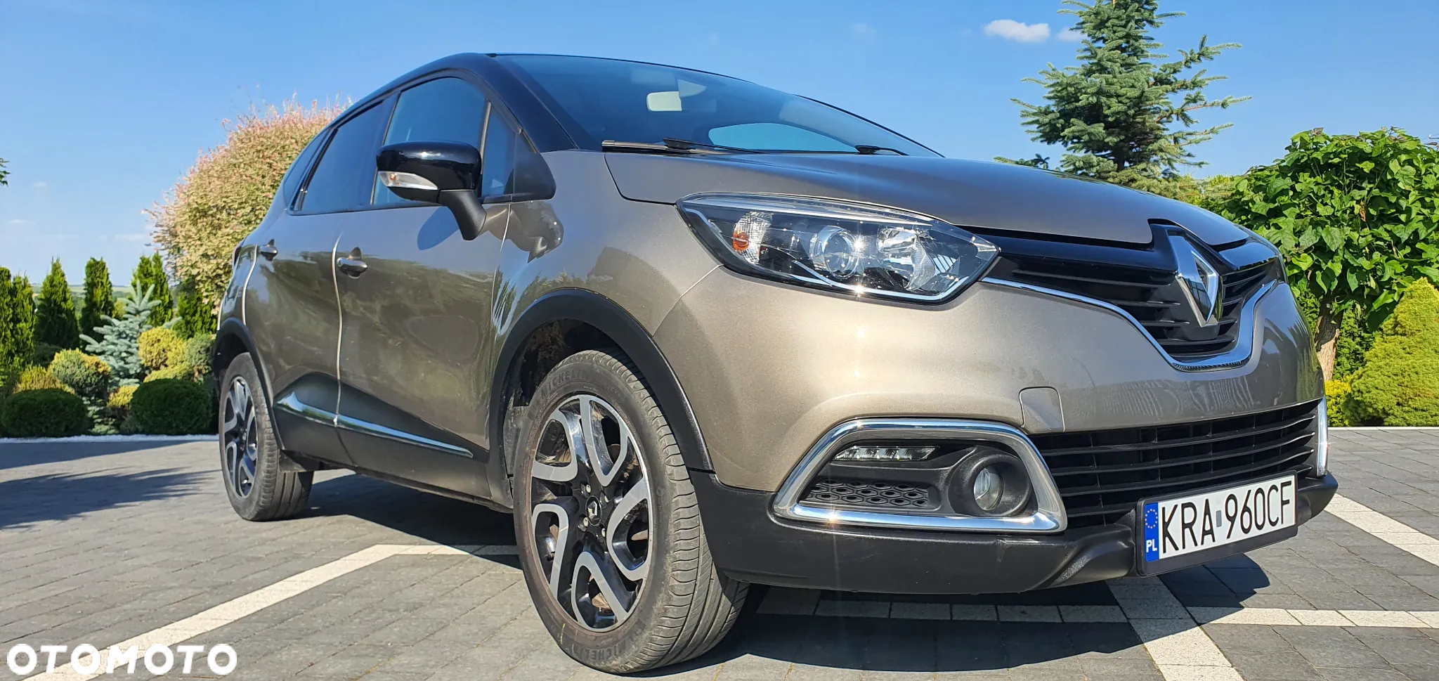 Renault Captur - 10