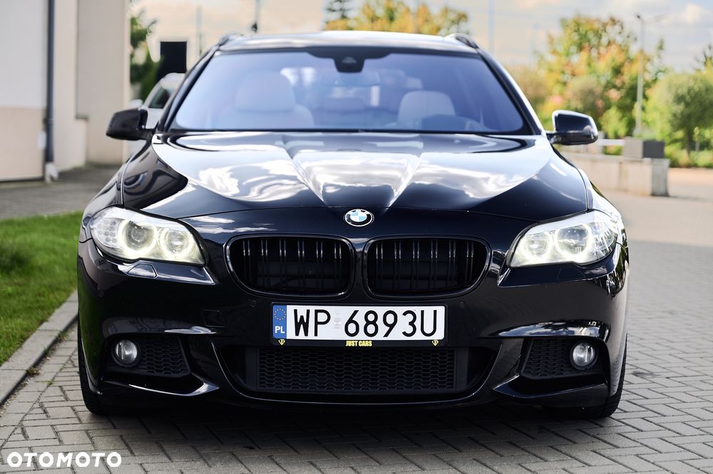 BMW Seria 5 530d xDrive - 12