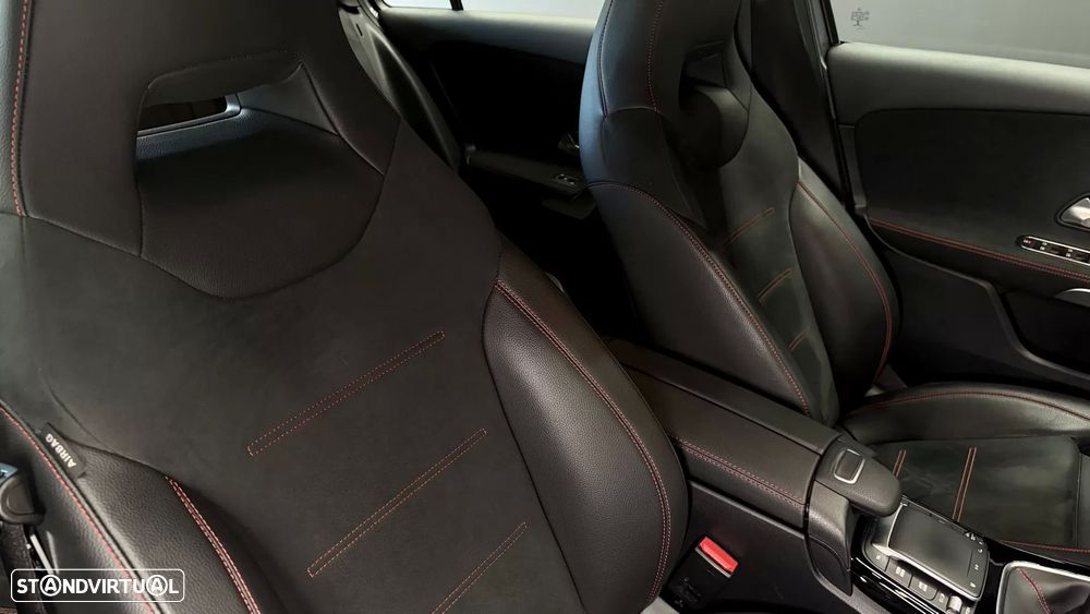 Mercedes-Benz A 200 AMG Line - 38