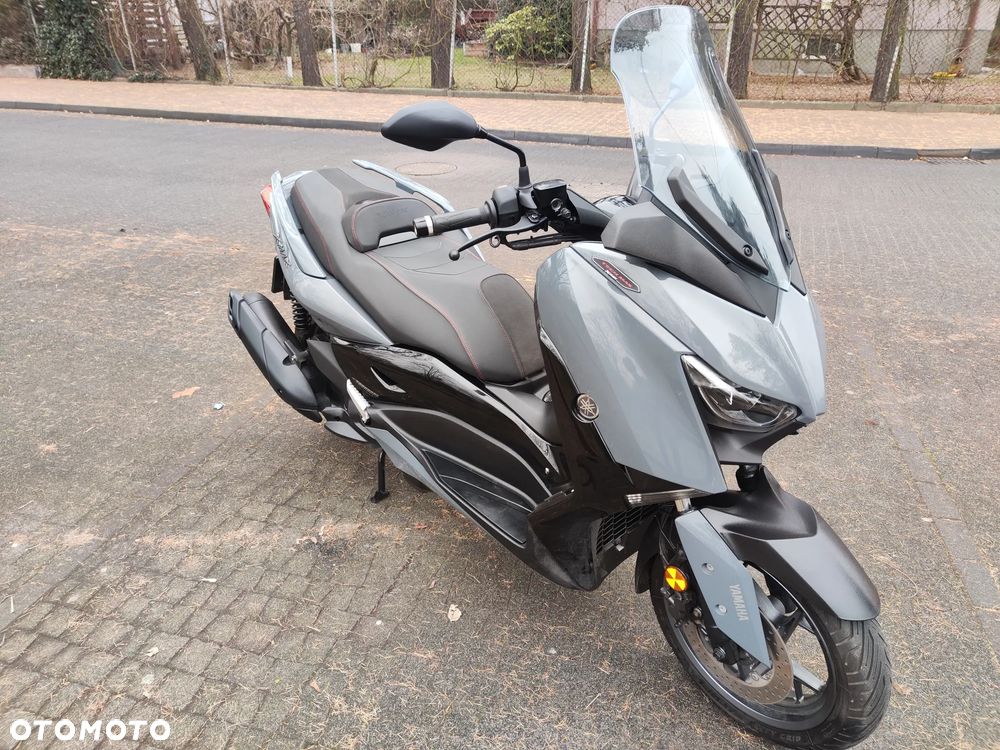 Yamaha X-max - 3