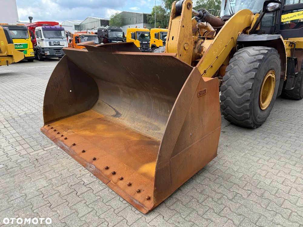 Caterpillar CAT 962M - 21