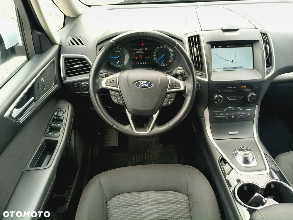 Ford Galaxy - 5
