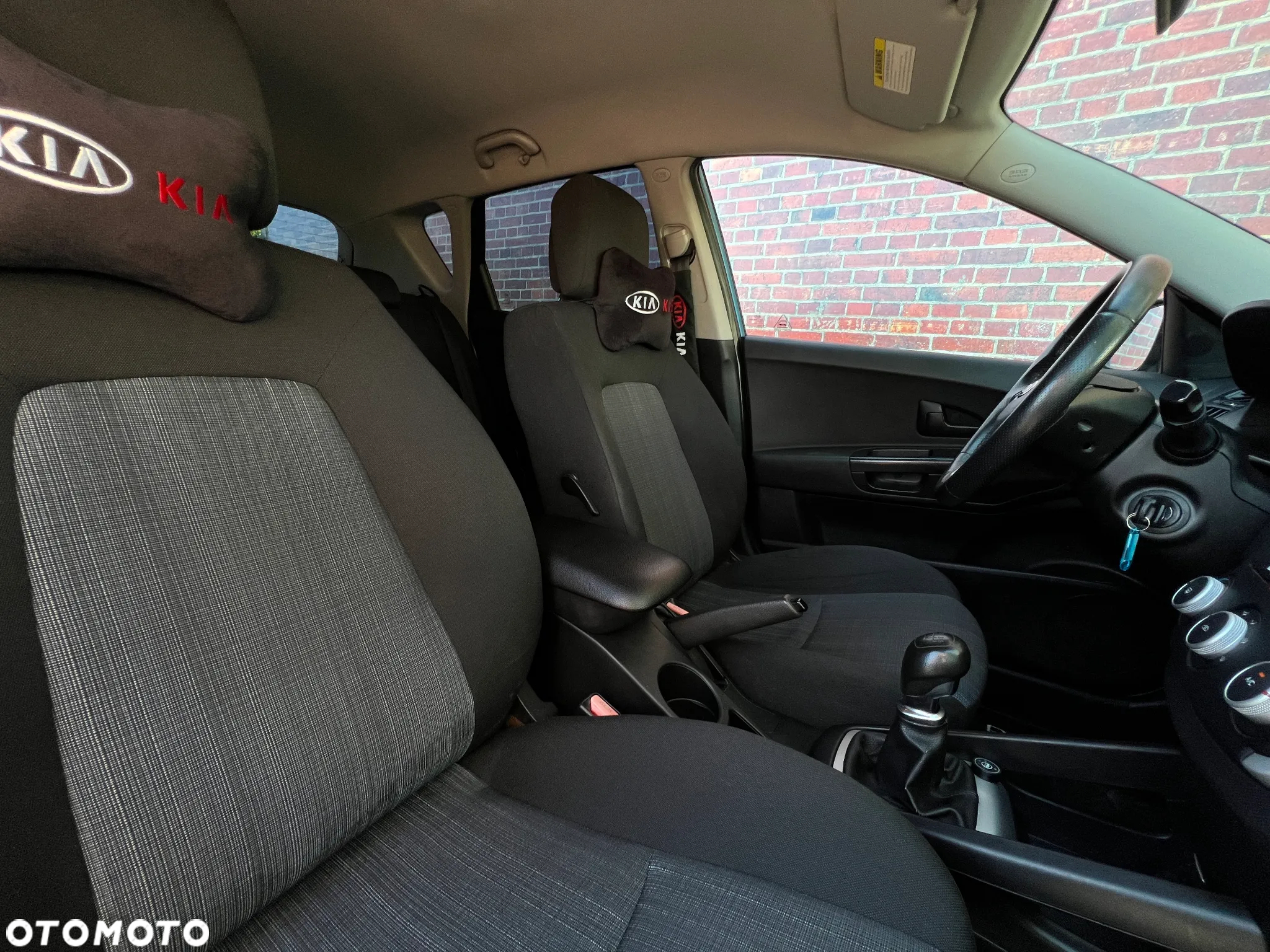Kia Ceed - 15