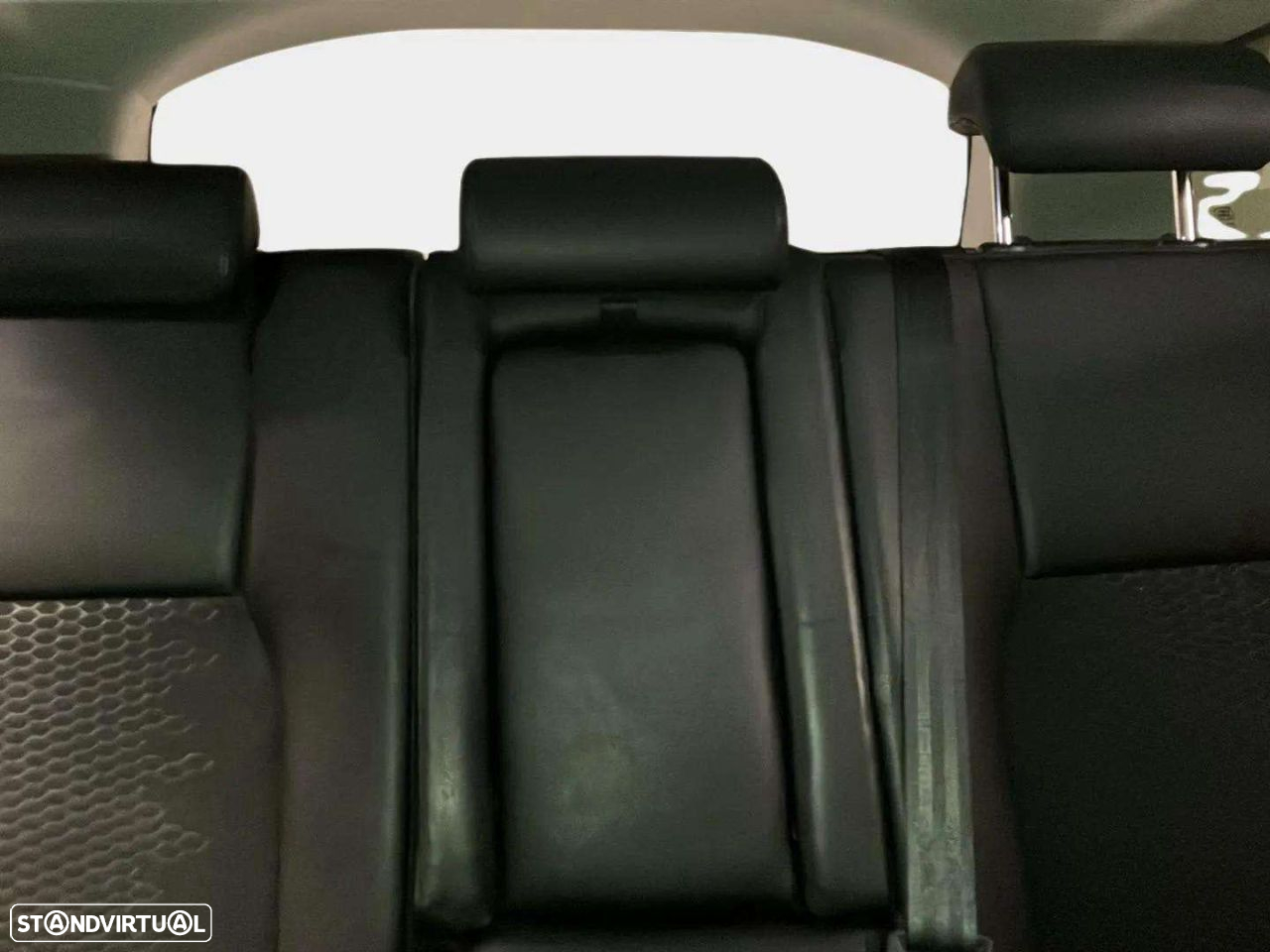 Land Rover Discovery Sport 2.0 TD4 SE - 12